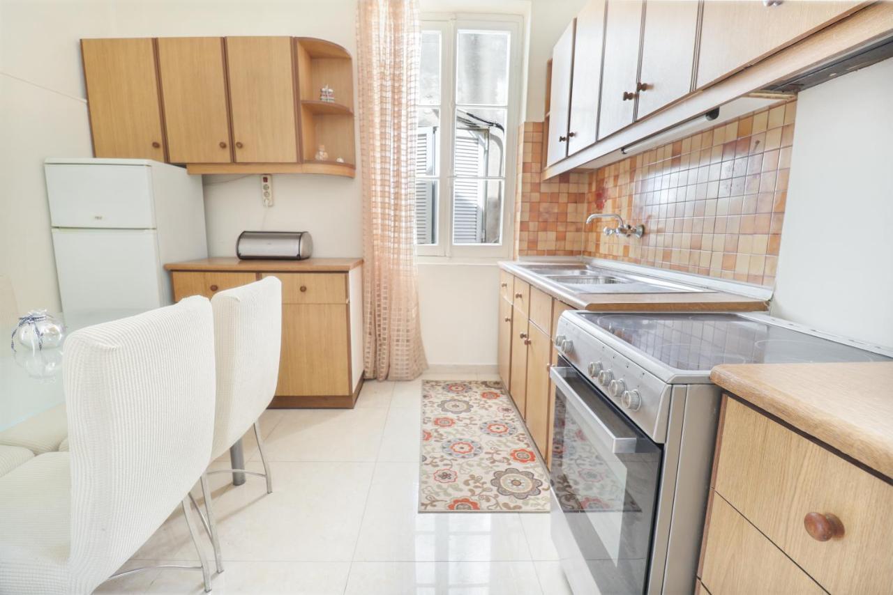 Down Town Apartment By Corfuescapes Corfu  ภายนอก รูปภาพ